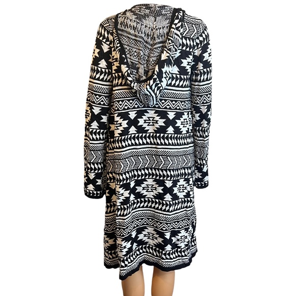 Aztec Longline Cardigan - Picture 3 of 4